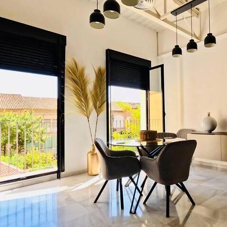 Loft Puerta De Capitulares Apartment กอร์โดบา ภายนอก รูปภาพ