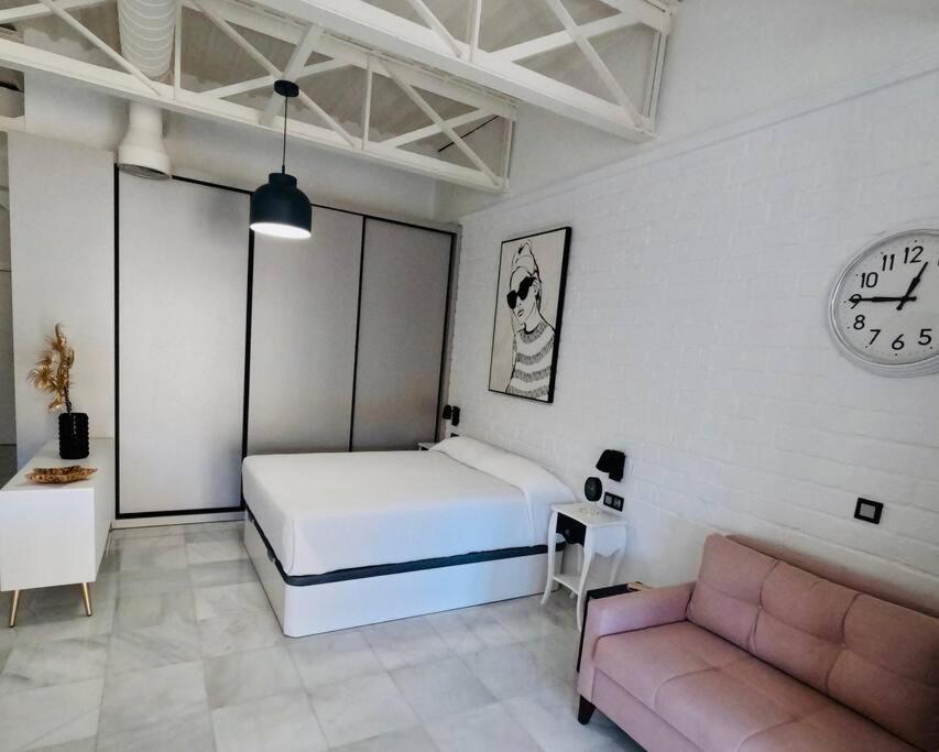 Loft Puerta De Capitulares Apartment กอร์โดบา ภายนอก รูปภาพ